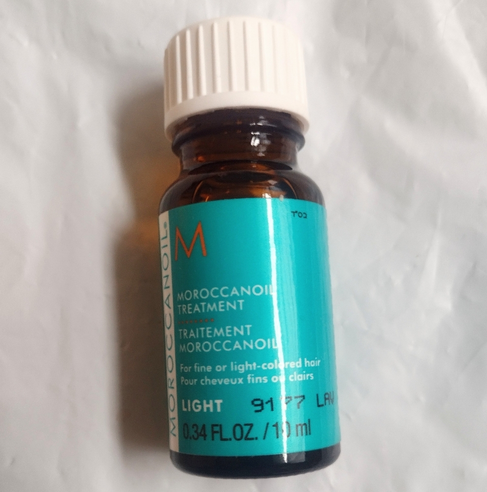 Moroccanoil Hair Oil LIGHT, Moroccan Oil Treatment 10ml travel size, NEW